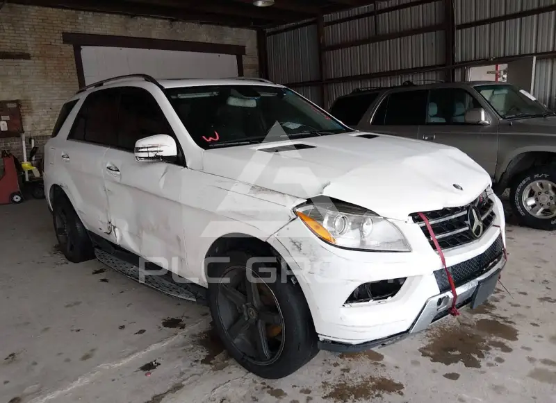 2015 Mercedes Benz ML 350 фото