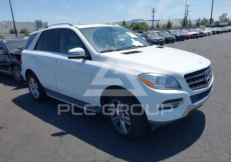 2015 Mercedes Benz ML 350 фото