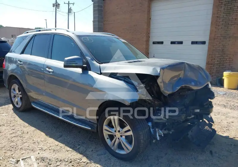 2015 Mercedes Benz ML 350 фото
