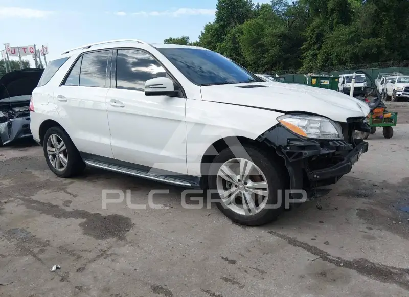 2015 Mercedes Benz ML 350 photo