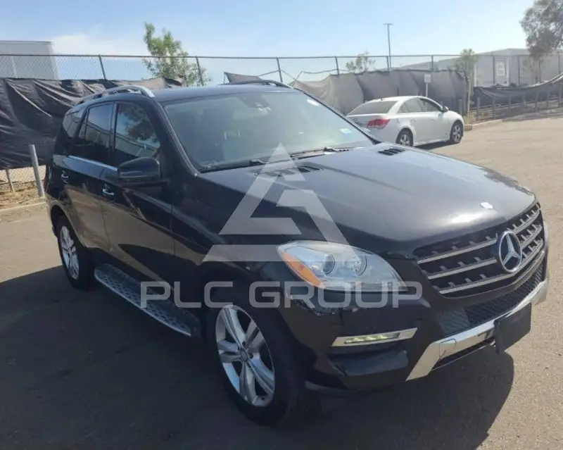 2015 Mercedes Benz ML 350 photo