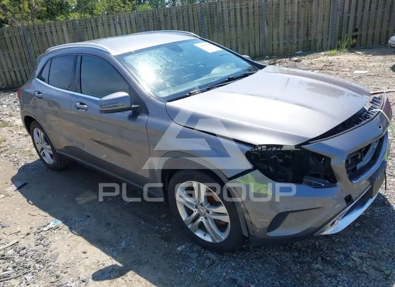 2015 Mercedes Benz GLA 250 фото