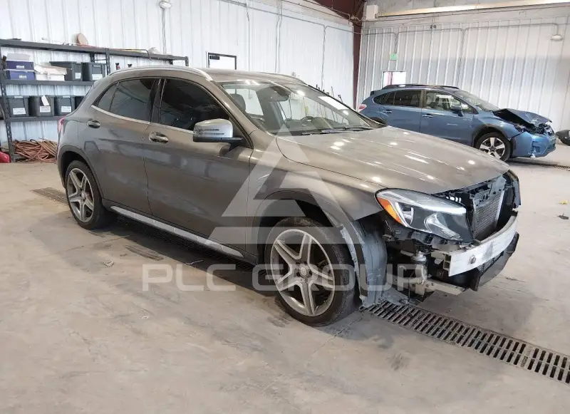 2015 Mercedes Benz GLA 250 фото