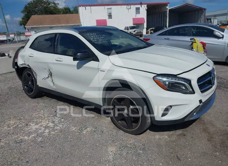 2015 Mercedes Benz GLA 250 фото