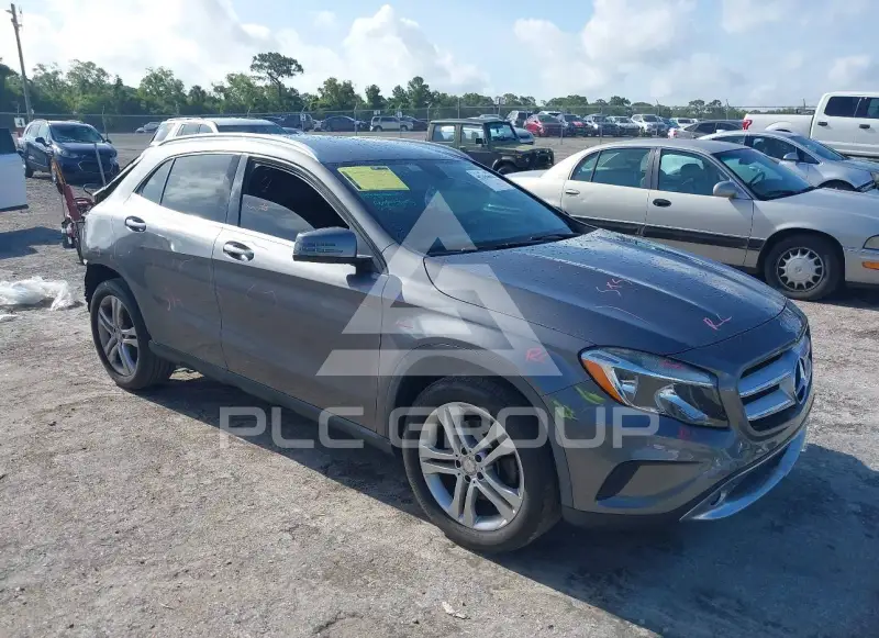 2015 Mercedes Benz GLA 250 фото