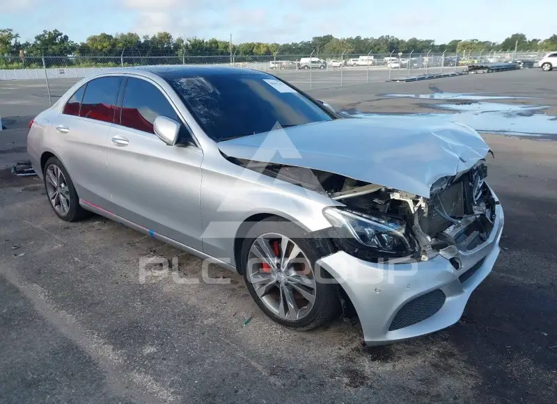 2015 Mercedes Benz C-Class фото