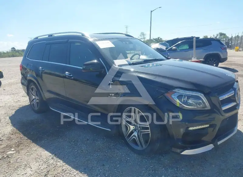 2015 Mercedes Benz GL 63 AMG фото