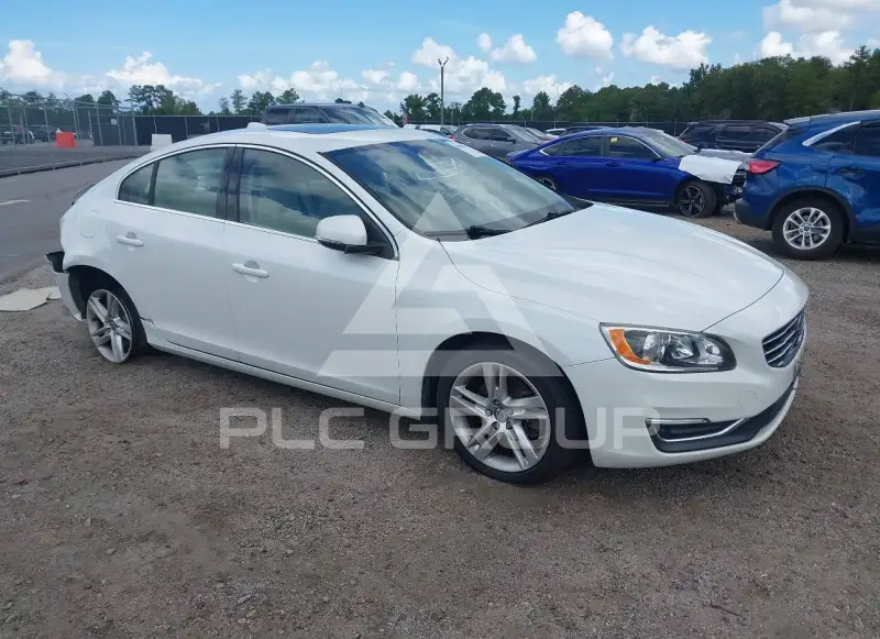 2015 Volvo S60 фото