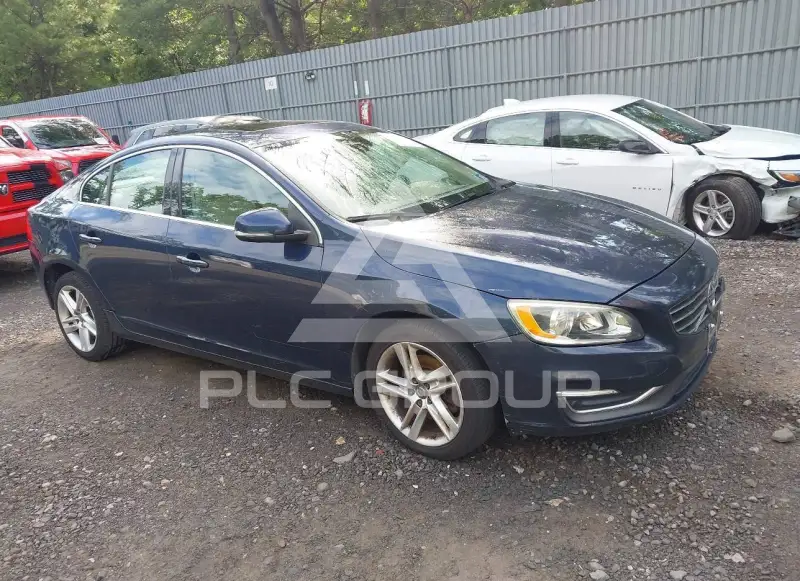 2015 Volvo S60 фото