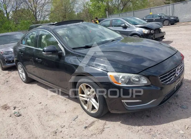 2015 Volvo S60 фото