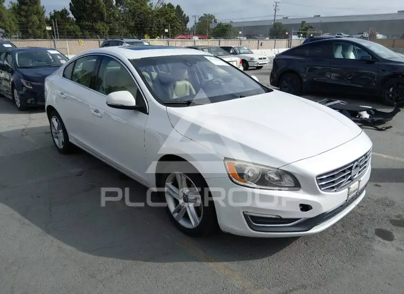 2015 Volvo S60 фото