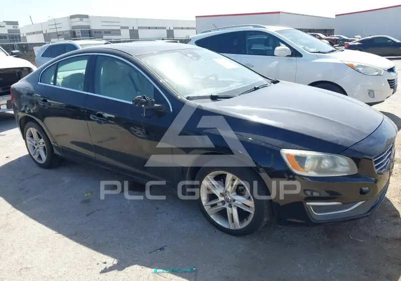 2015 Volvo S60 фото