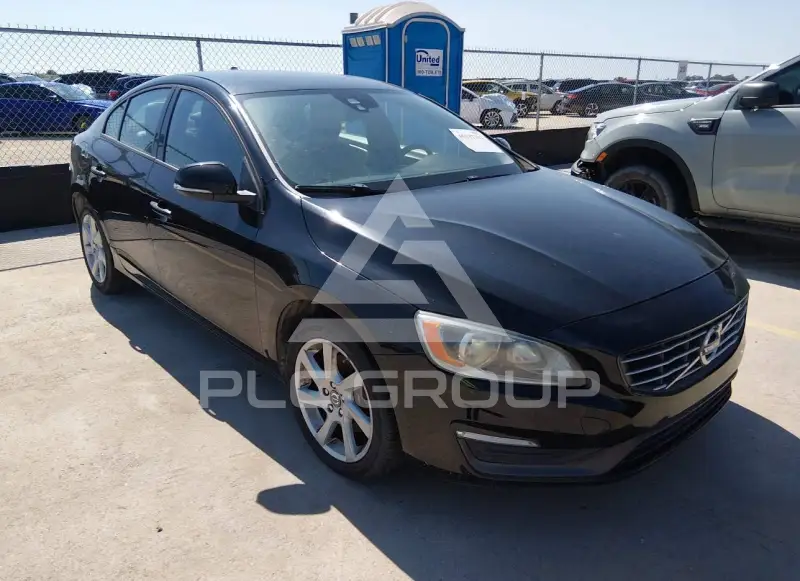 2015 Volvo S60 фото