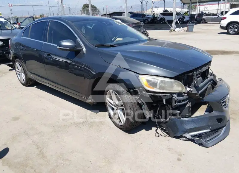 2015 Volvo S60 фото