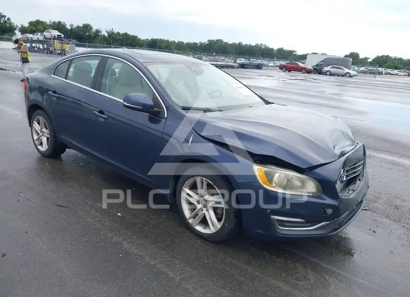 2015 Volvo S60 фото