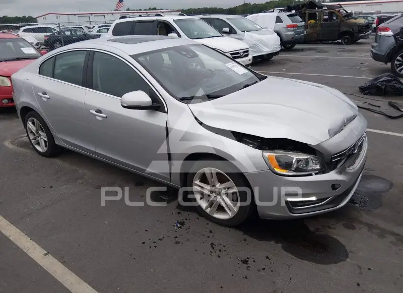 2015 Volvo S60 фото