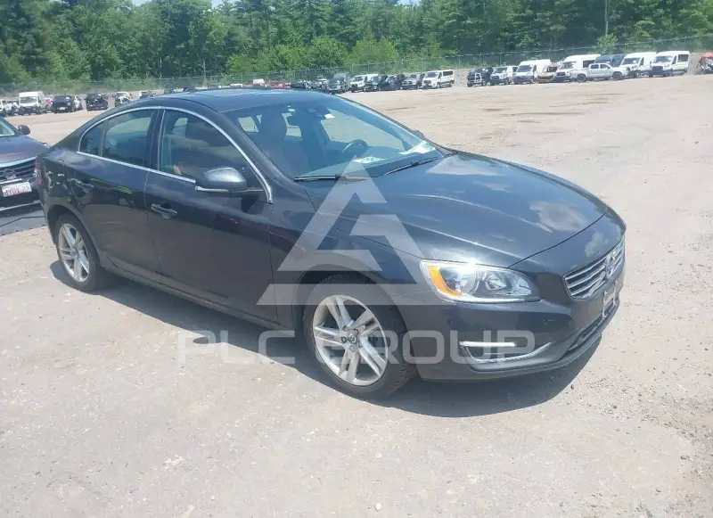 2015 Volvo S60 фото