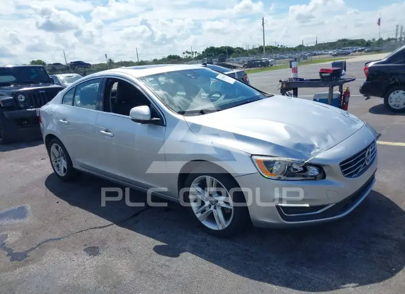 2015 Volvo S60 фото
