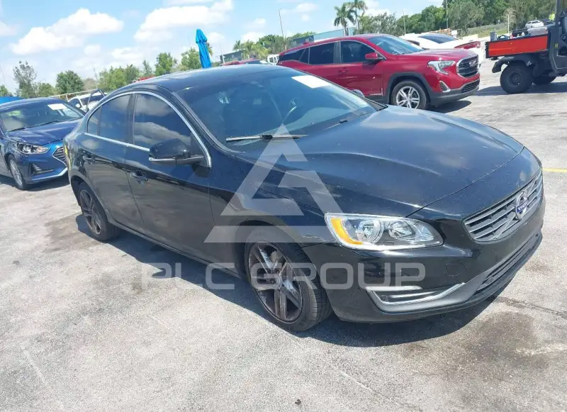 2015 Volvo S60 photo
