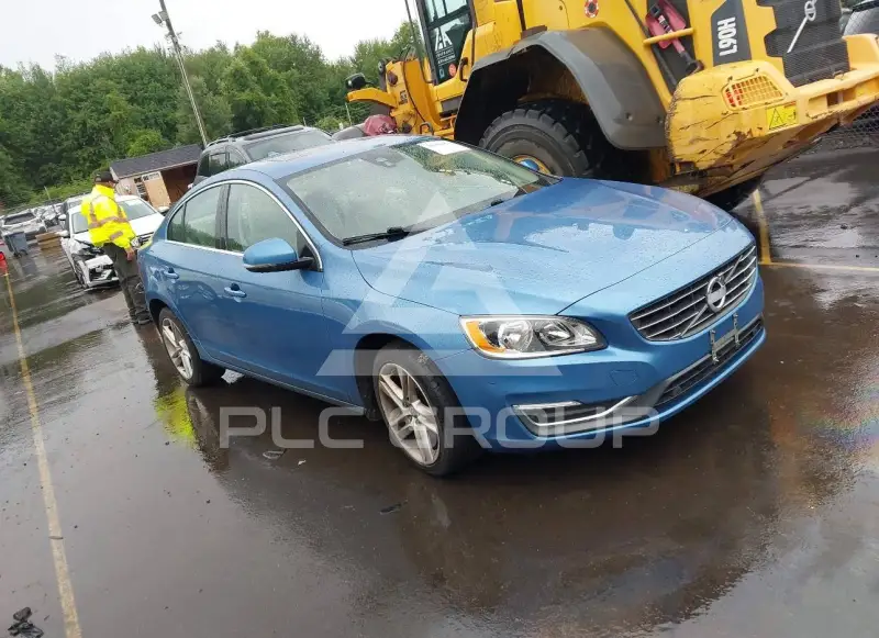 2015 Volvo S60 фото