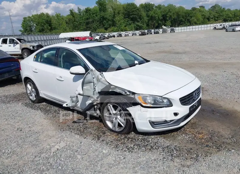 2015 Volvo S60 photo