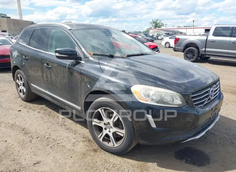 2015 Volvo XC60 photo