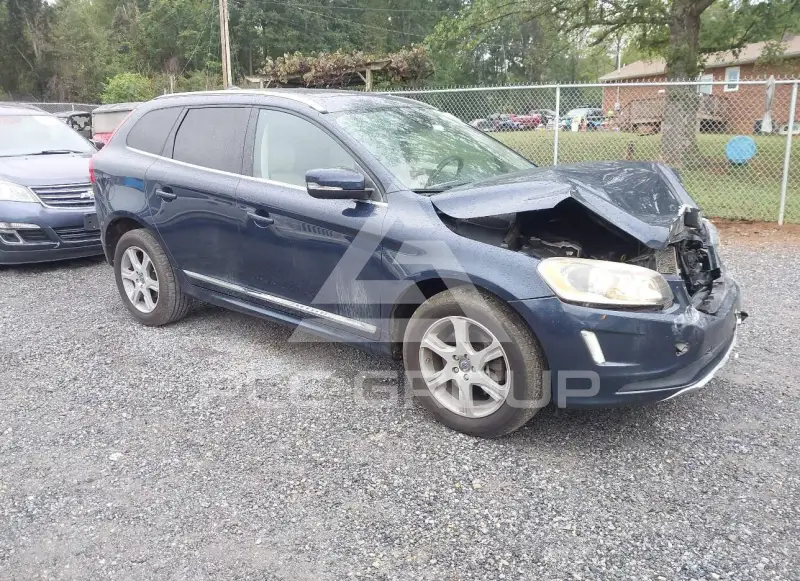 2015 Volvo XC60 photo