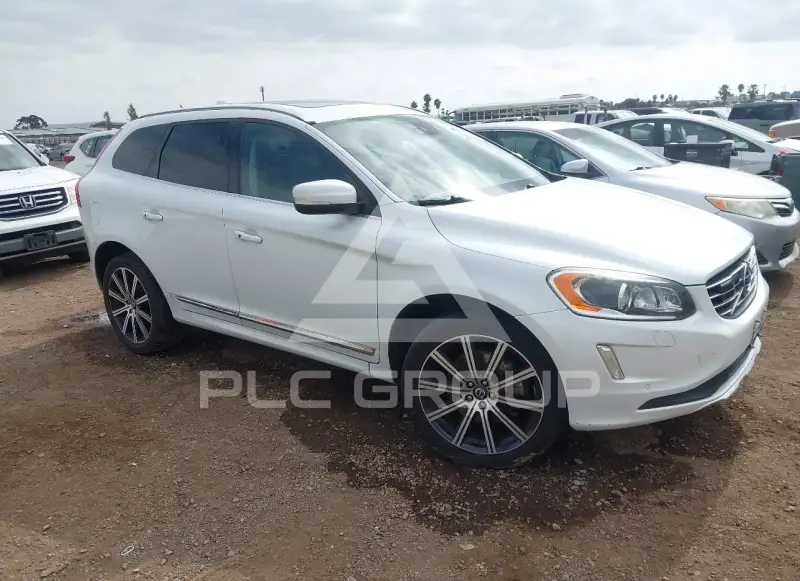 2015 Volvo XC60 фото