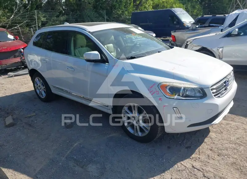 2015 Volvo XC60 фото