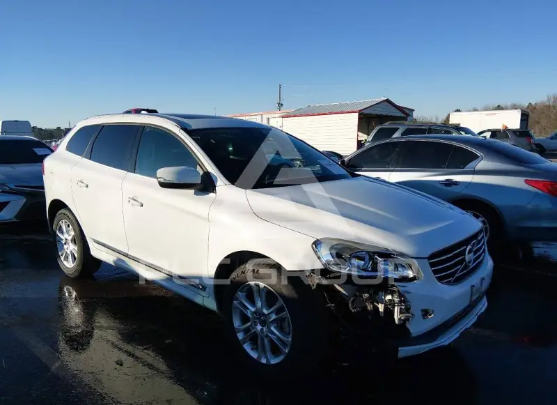 2015 Volvo XC60 фото