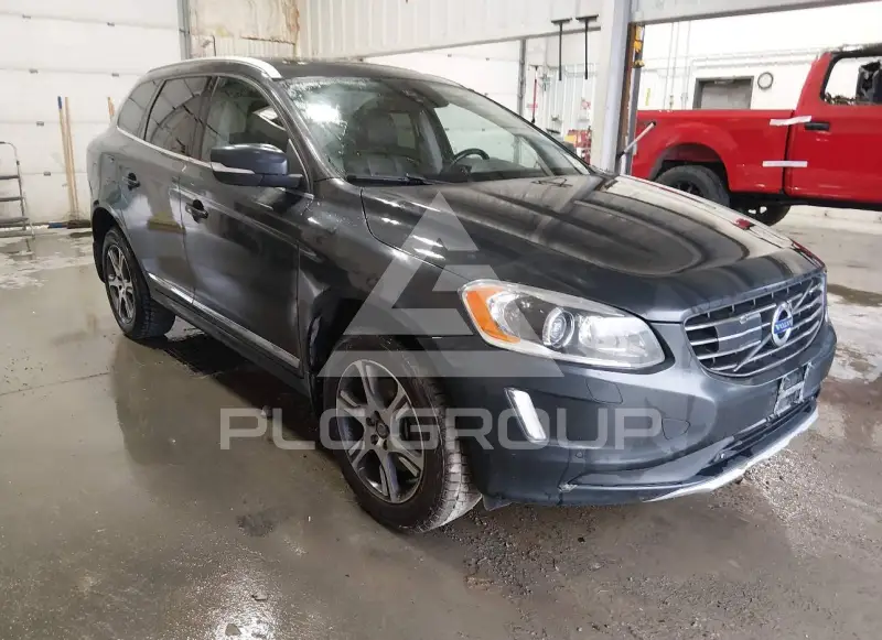 2015 Volvo XC60 фото