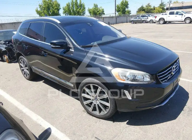 2015 Volvo XC60 фото