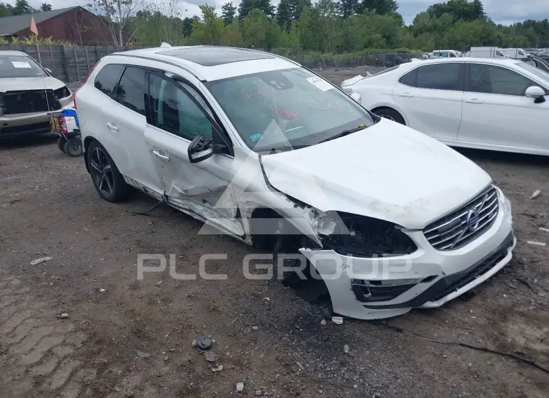 2015 Volvo XC60 photo