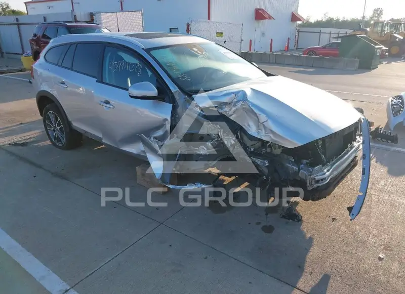 2015 Volvo V60 photo