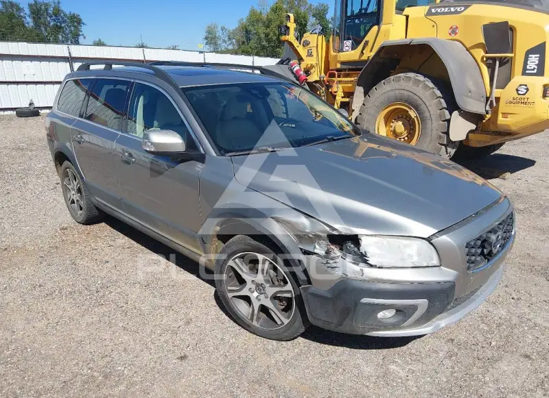 2015 Volvo XC70 фото