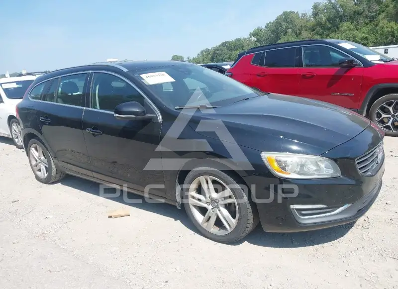 2015 Volvo V60 фото