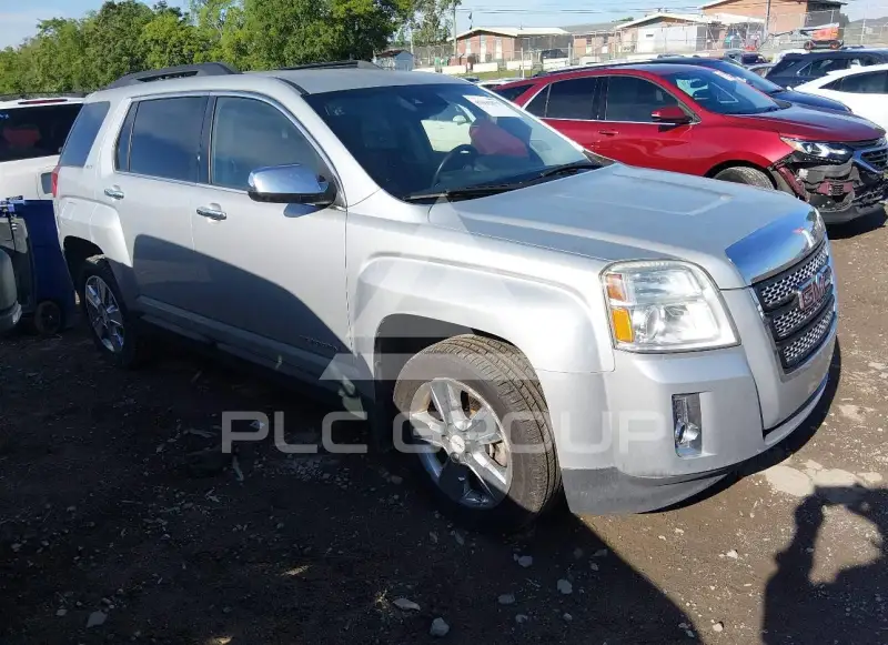 2015 GMC TERRAIN фото