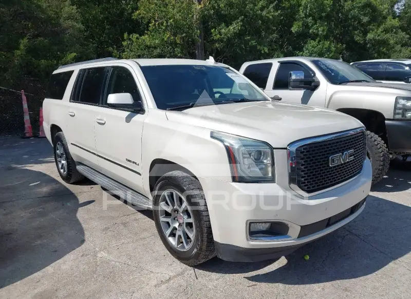 2015 GMC YUKON фото