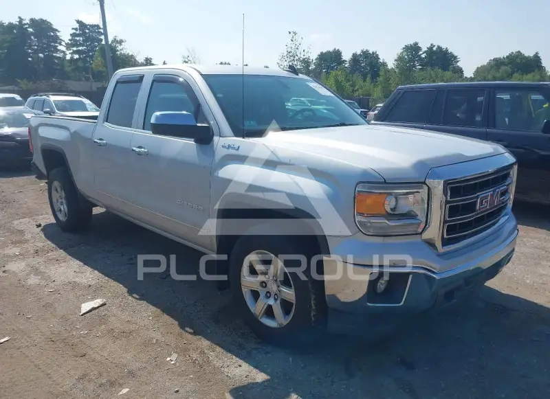 2015 GMC Sierra photo