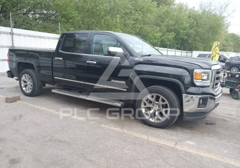 2015 GMC Sierra photo