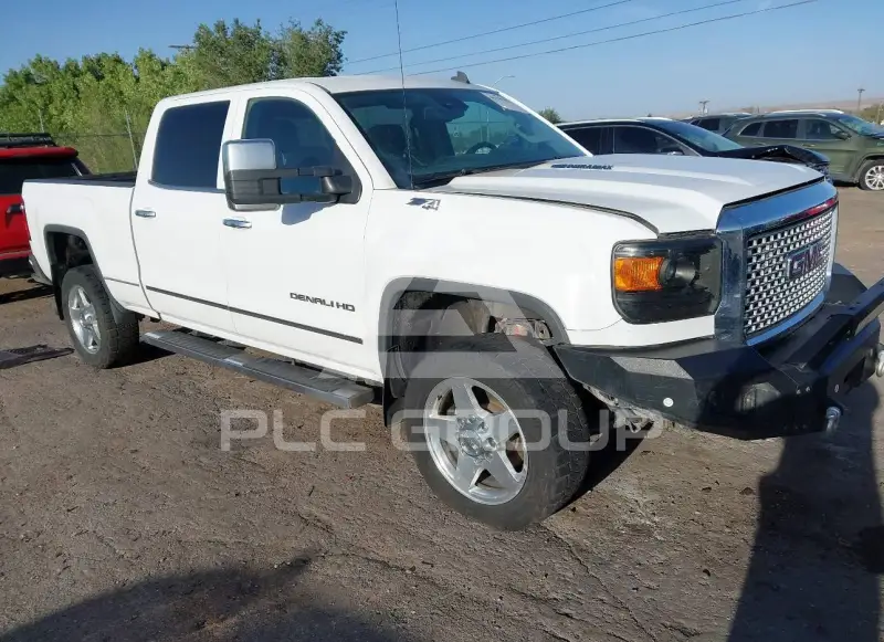 2015 GMC Sierra photo