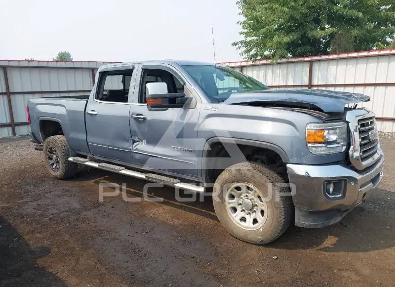 2015 GMC Sierra photo