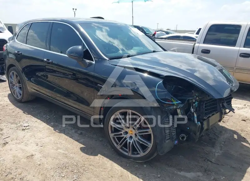 2015 Porsche Cayenne фото