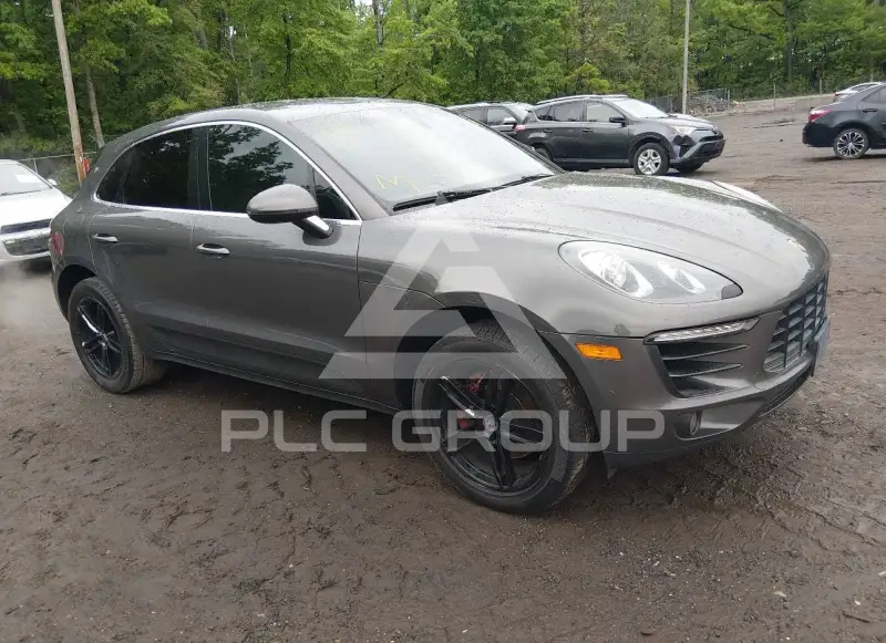 2015 Porsche MACAN photo