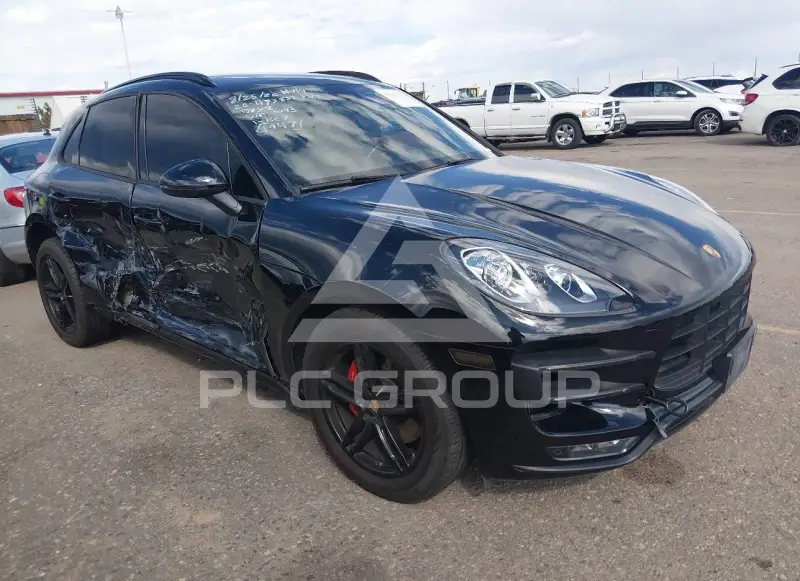 2015 Porsche MACAN photo