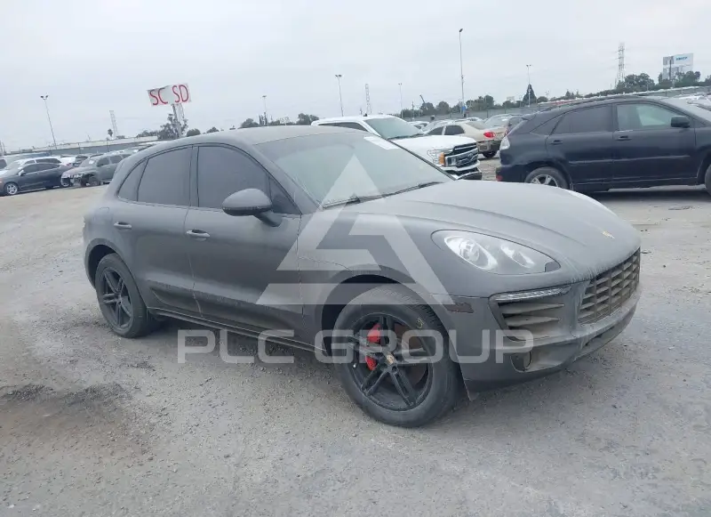 2015 Porsche MACAN photo