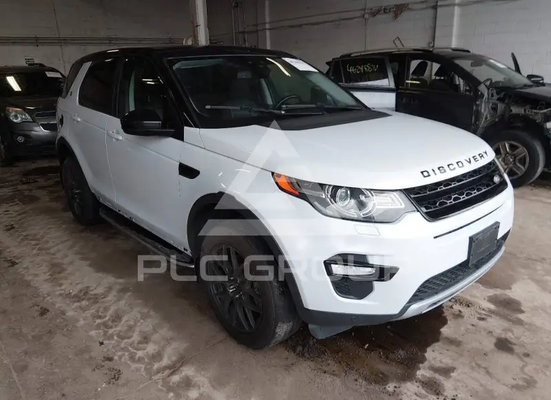 2015 Land Rover Discovery photo