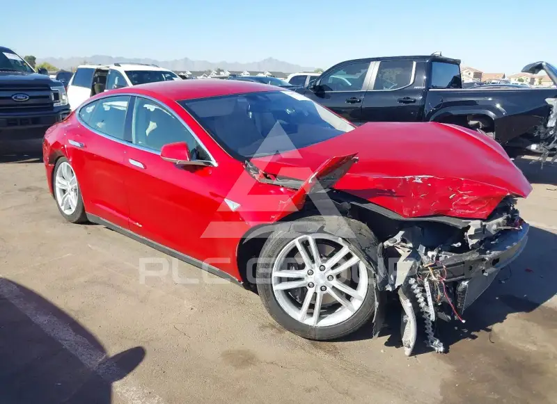 2015 Tesla Model S фото