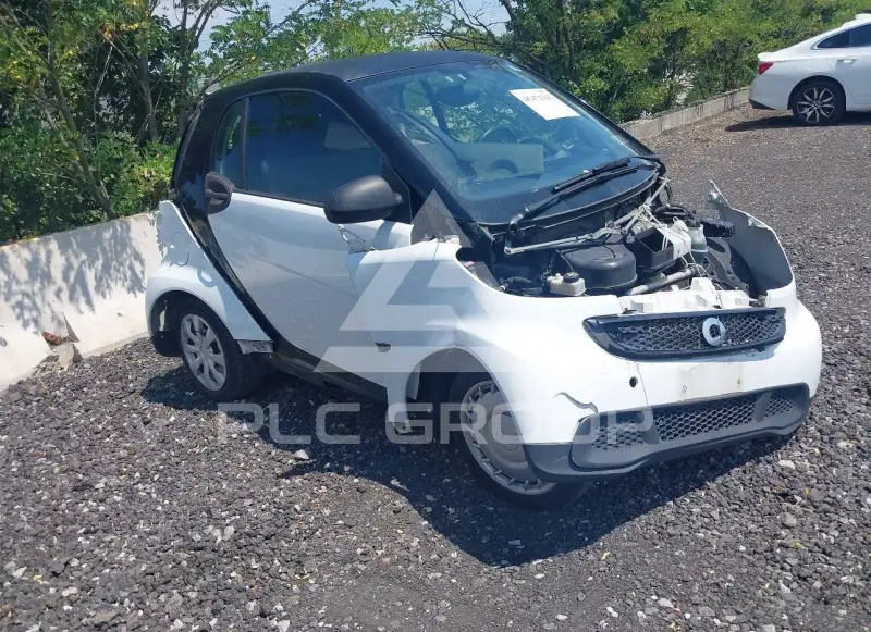 2015 Smart FORTWO фото