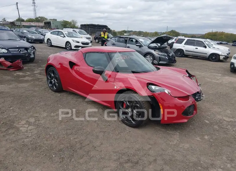 2015 Alfa Romeo 4C фото